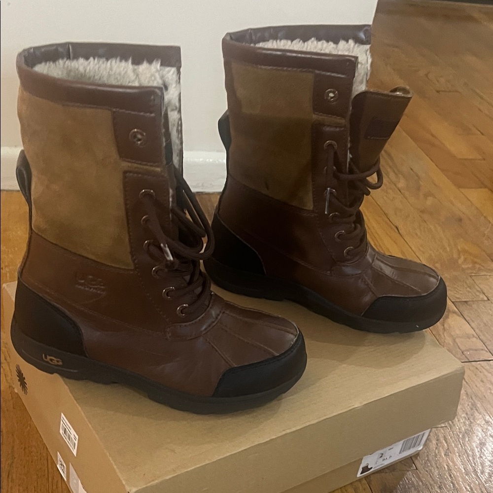 UGG Chocolate and Camel Lace-Up Boots